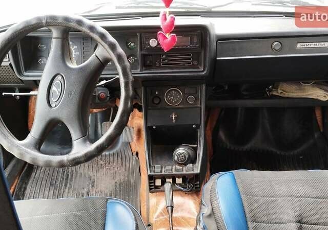 Синий ВАЗ 2107, объемом двигателя 1.57 л и пробегом 140 тыс. км за 1300 $, фото 3 на Automoto.ua