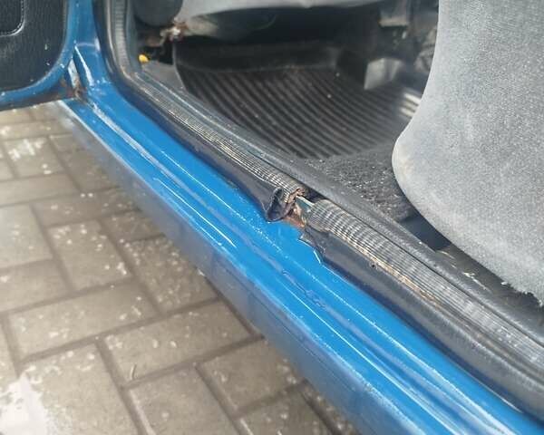 Синий ВАЗ 2107, объемом двигателя 1.57 л и пробегом 153 тыс. км за 1350 $, фото 7 на Automoto.ua