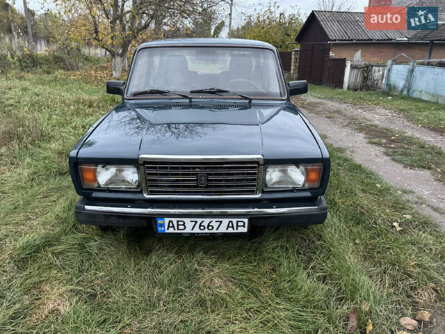 ВАЗ 2107 2003 в Бару на Automoto.ua Синий ВАЗ 2107, объемом двигателя 1.6 л и пробегом 93 тыс. км за 1150 $, фото 1 на Automoto.ua