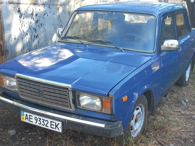 Синий ВАЗ 2107, объемом двигателя 1.5 л и пробегом 140 тыс. км за 777 $, фото 3 на Automoto.ua
