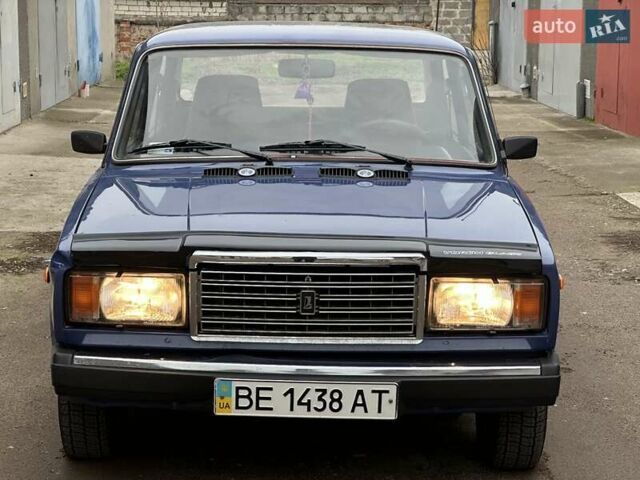Синий ВАЗ 2107, объемом двигателя 1.45 л и пробегом 40 тыс. км за 1650 $, фото 3 на Automoto.ua