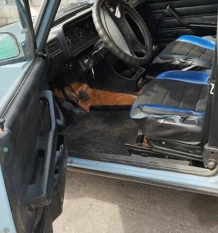 Синий ВАЗ 2107, объемом двигателя 1.57 л и пробегом 140 тыс. км за 1300 $, фото 2 на Automoto.ua