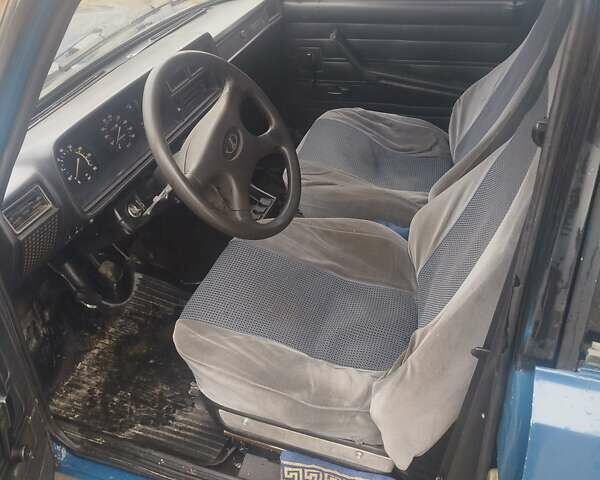 Синий ВАЗ 2107, объемом двигателя 1.57 л и пробегом 153 тыс. км за 1350 $, фото 6 на Automoto.ua