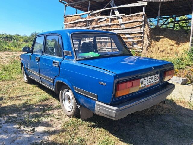 Синий ВАЗ 2107, объемом двигателя 1.5 л и пробегом 90 тыс. км за 1400 $, фото 1 на Automoto.ua