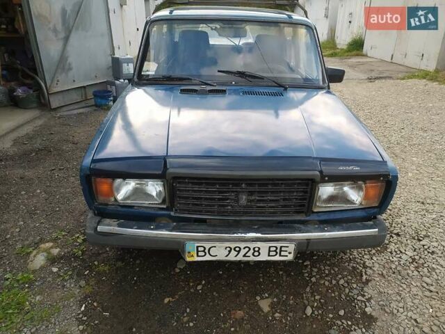 Синий ВАЗ 2107, объемом двигателя 1.6 л и пробегом 147 тыс. км за 900 $, фото 5 на Automoto.ua