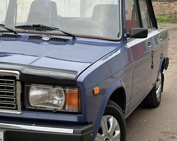 Синий ВАЗ 2107, объемом двигателя 1.45 л и пробегом 40 тыс. км за 1650 $, фото 4 на Automoto.ua