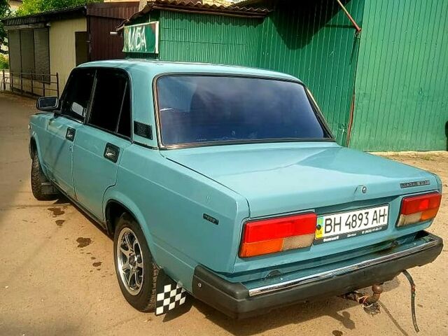 Синий ВАЗ 2107, объемом двигателя 1.6 л и пробегом 170 тыс. км за 1400 $, фото 4 на Automoto.ua
