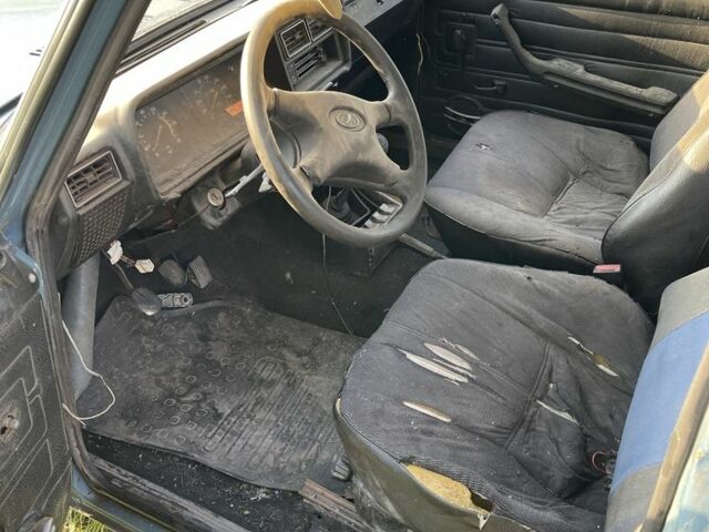 Синий ВАЗ 2107, объемом двигателя 0 л и пробегом 65 тыс. км за 350 $, фото 3 на Automoto.ua