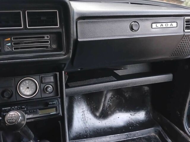 Синий ВАЗ 2107, объемом двигателя 1.5 л и пробегом 29 тыс. км за 990 $, фото 15 на Automoto.ua
