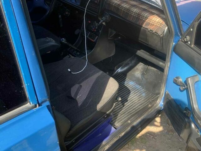 Синій ВАЗ 2107, об'ємом двигуна 1.5 л та пробігом 1 тис. км за 1000 $, фото 5 на Automoto.ua