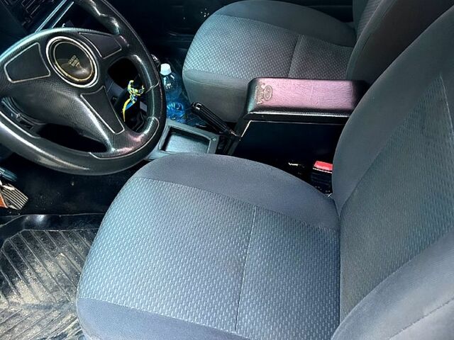 Синий ВАЗ 2107, объемом двигателя 1.5 л и пробегом 200 тыс. км за 1500 $, фото 5 на Automoto.ua