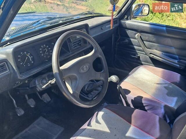 Синий ВАЗ 2107, объемом двигателя 1.45 л и пробегом 90 тыс. км за 1400 $, фото 4 на Automoto.ua