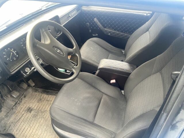 Синій ВАЗ 2107, об'ємом двигуна 1.5 л та пробігом 200 тис. км за 1079 $, фото 5 на Automoto.ua