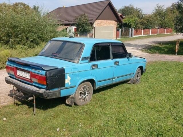 Синій ВАЗ 2107, об'ємом двигуна 1.5 л та пробігом 150 тис. км за 500 $, фото 4 на Automoto.ua