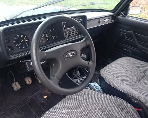 Синій ВАЗ 2107, об'ємом двигуна 1.5 л та пробігом 330 тис. км за 1650 $, фото 2 на Automoto.ua