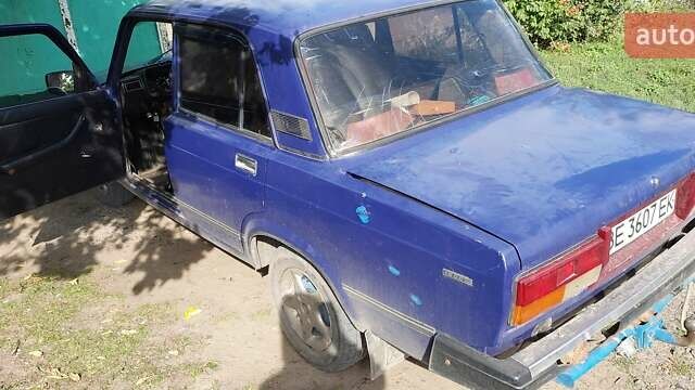 Синій ВАЗ 2107, об'ємом двигуна 1.5 л та пробігом 59 тис. км за 1000 $, фото 3 на Automoto.ua