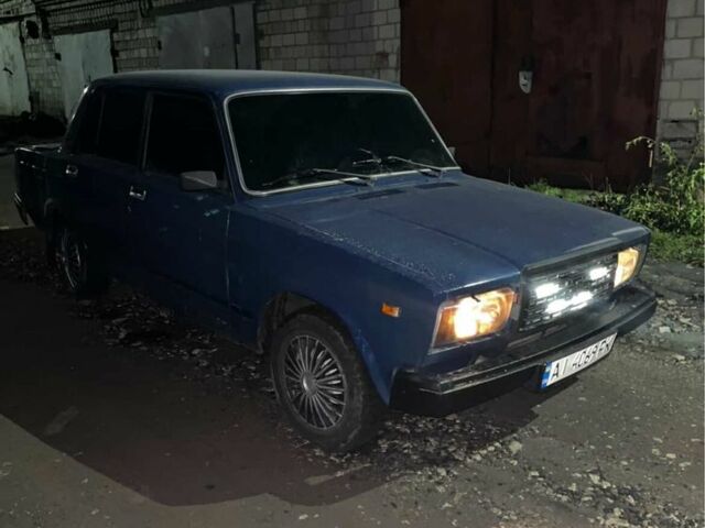Синий ВАЗ 2107, объемом двигателя 1.5 л и пробегом 77 тыс. км за 1000 $, фото 1 на Automoto.ua