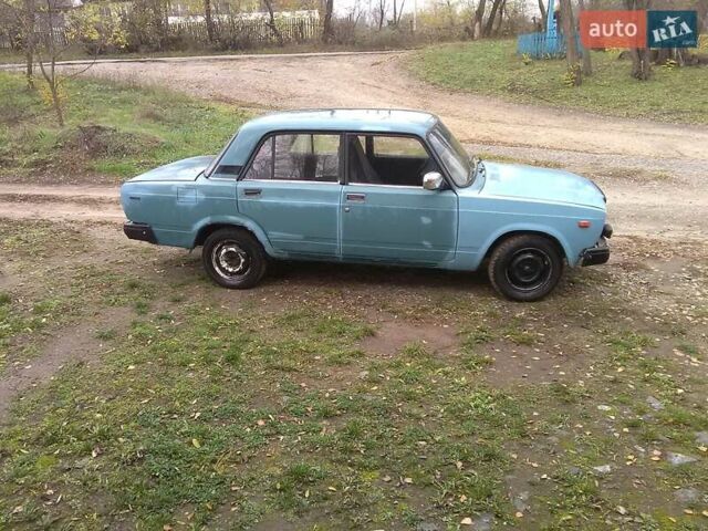 Синий ВАЗ 2107, объемом двигателя 1.45 л и пробегом 76 тыс. км за 500 $, фото 5 на Automoto.ua