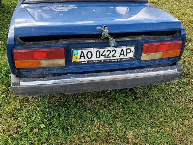 ВАЗ 2107 2004 в Ивано-Франковске на Automoto.ua Синий ВАЗ 2107, объемом двигателя 1.5 л и пробегом 300 тыс. км за 309 $, фото 2 на Automoto.ua
