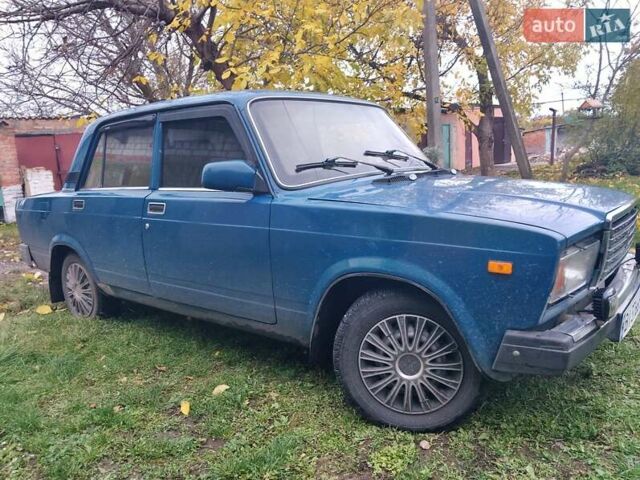 ВАЗ 2107 2004 в Онуфриевке на Automoto.ua Синий ВАЗ 2107, объемом двигателя 1.45 л и пробегом 270 тыс. км за 1400 $, фото 18 на Automoto.ua