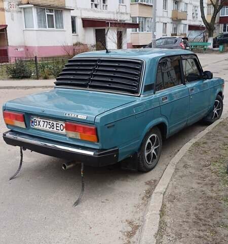 Синий ВАЗ 2107, объемом двигателя 1.45 л и пробегом 120 тыс. км за 1150 $, фото 1 на Automoto.ua