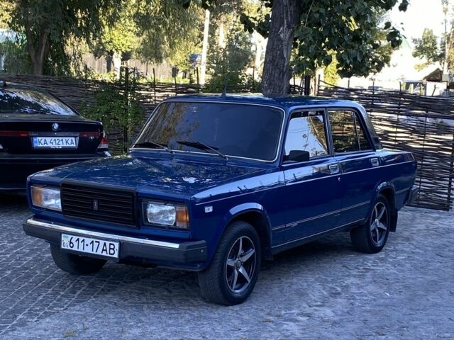 Синий ВАЗ 2107, объемом двигателя 1.5 л и пробегом 160 тыс. км за 1800 $, фото 2 на Automoto.ua
