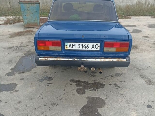 ВАЗ 2107 2004 в Черняхове на Automoto.ua Синий ВАЗ 2107, объемом двигателя 0 л и пробегом 31 тыс. км за 800 $, фото 5 на Automoto.ua