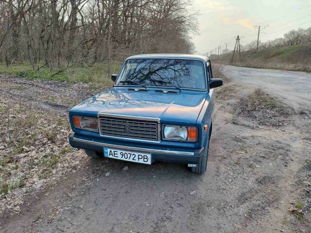 Синій ВАЗ 2107, об'ємом двигуна 1.5 л та пробігом 97 тис. км за 2000 $, фото 4 на Automoto.ua