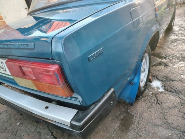 Синій ВАЗ 2107, об'ємом двигуна 1.5 л та пробігом 749 тис. км за 1500 $, фото 6 на Automoto.ua