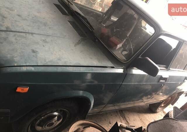 Синий ВАЗ 2107, объемом двигателя 1.45 л и пробегом 280 тыс. км за 904 $, фото 3 на Automoto.ua