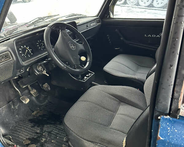 Синий ВАЗ 2107, объемом двигателя 1.45 л и пробегом 100 тыс. км за 750 $, фото 4 на Automoto.ua