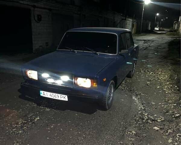 Синий ВАЗ 2107, объемом двигателя 1.5 л и пробегом 77 тыс. км за 1000 $, фото 5 на Automoto.ua