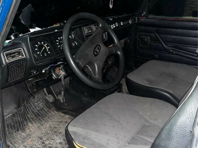 Синий ВАЗ 2107, объемом двигателя 1.5 л и пробегом 77 тыс. км за 1000 $, фото 4 на Automoto.ua
