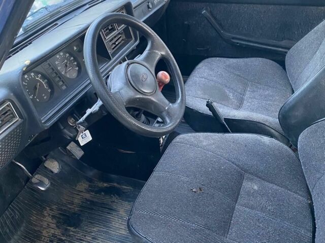 Синий ВАЗ 2107, объемом двигателя 0 л и пробегом 82 тыс. км за 850 $, фото 3 на Automoto.ua