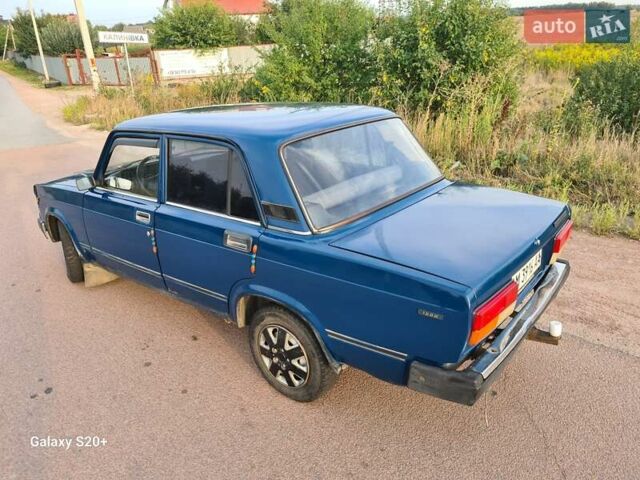 Синий ВАЗ 2107, объемом двигателя 1.5 л и пробегом 153 тыс. км за 1100 $, фото 19 на Automoto.ua