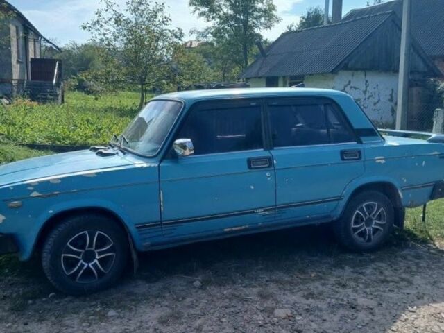 Синій ВАЗ 2107, об'ємом двигуна 1.5 л та пробігом 150 тис. км за 500 $, фото 2 на Automoto.ua