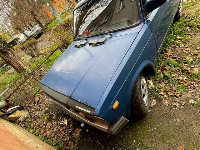 Синий ВАЗ 2107, объемом двигателя 1.5 л и пробегом 100 тыс. км за 650 $, фото 4 на Automoto.ua
