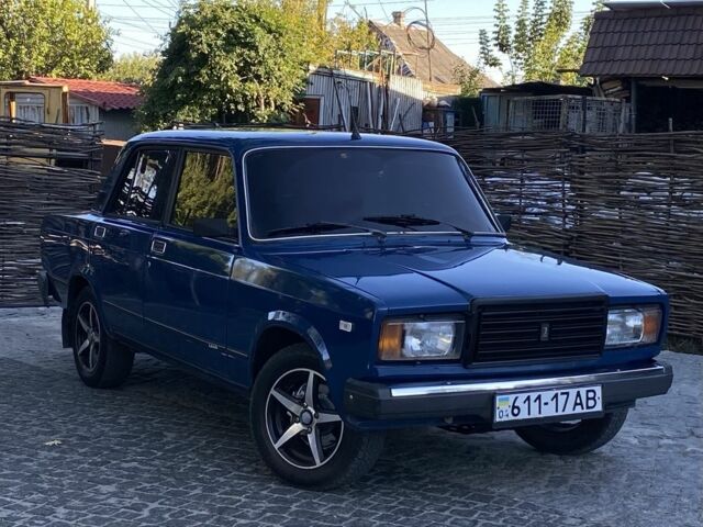 Синий ВАЗ 2107, объемом двигателя 1.5 л и пробегом 160 тыс. км за 1800 $, фото 4 на Automoto.ua