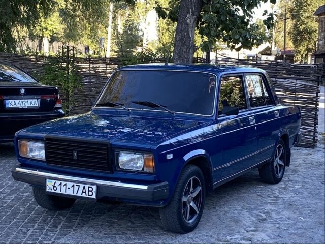 Синий ВАЗ 2107, объемом двигателя 1.5 л и пробегом 160 тыс. км за 1800 $, фото 5 на Automoto.ua