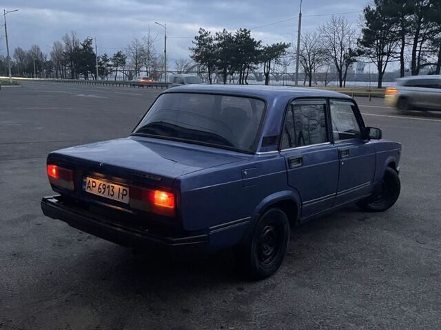 Синий ВАЗ 2107, объемом двигателя 1.5 л и пробегом 160 тыс. км за 947 $, фото 3 на Automoto.ua