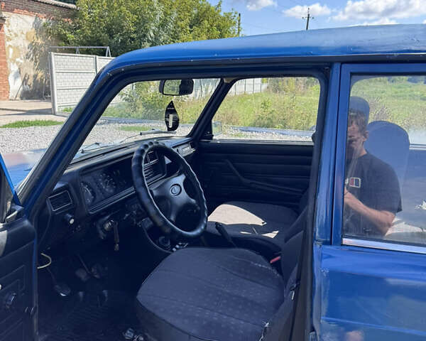 Синий ВАЗ 2107, объемом двигателя 1.5 л и пробегом 200 тыс. км за 800 $, фото 10 на Automoto.ua