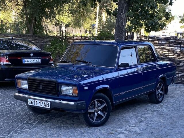 Синий ВАЗ 2107, объемом двигателя 1.5 л и пробегом 160 тыс. км за 1800 $, фото 1 на Automoto.ua