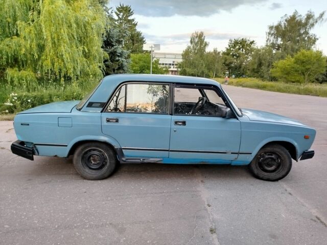 Синий ВАЗ 2107, объемом двигателя 0 л и пробегом 197 тыс. км за 361 $, фото 8 на Automoto.ua