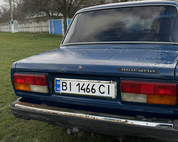 Синій ВАЗ 2107, об'ємом двигуна 1.5 л та пробігом 196 тис. км за 1400 $, фото 1 на Automoto.ua