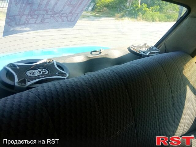Синий ВАЗ 2107, объемом двигателя 1.5 л и пробегом 200 тыс. км за 800 $, фото 3 на Automoto.ua