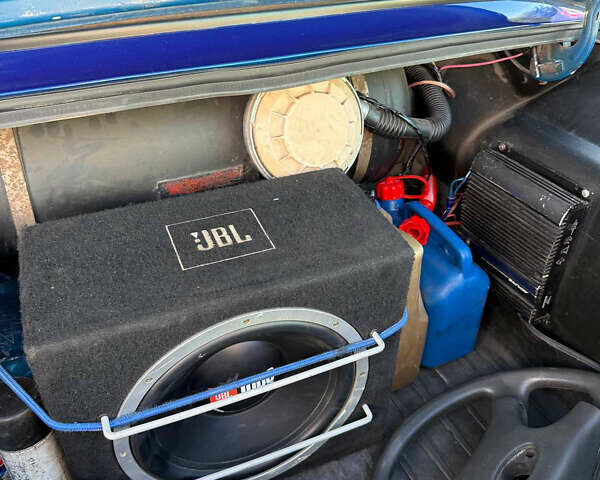 Синий ВАЗ 2107, объемом двигателя 1.5 л и пробегом 85 тыс. км за 1799 $, фото 8 на Automoto.ua