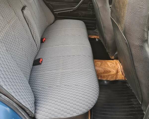 Синий ВАЗ 2107, объемом двигателя 1.5 л и пробегом 153 тыс. км за 1100 $, фото 6 на Automoto.ua