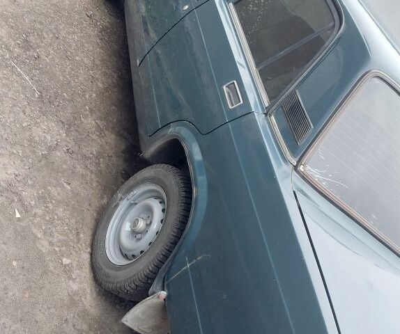 Синий ВАЗ 2107, объемом двигателя 1.5 л и пробегом 80 тыс. км за 1018 $, фото 3 на Automoto.ua