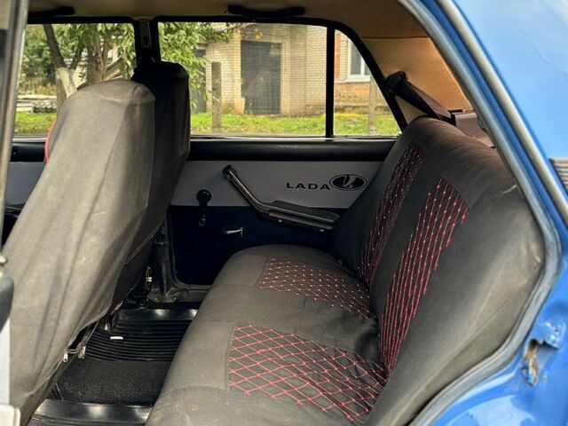 Синий ВАЗ 2107, объемом двигателя 1.5 л и пробегом 120 тыс. км за 899 $, фото 5 на Automoto.ua