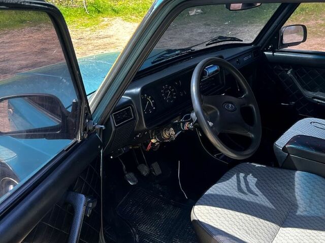 Синий ВАЗ 2107, объемом двигателя 1.5 л и пробегом 0 тыс. км за 1510 $, фото 4 на Automoto.ua
